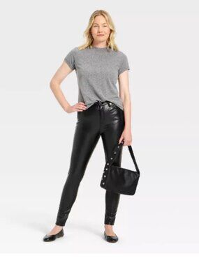 Universal Thread Faux Leather Pants. NWT. Sz 8